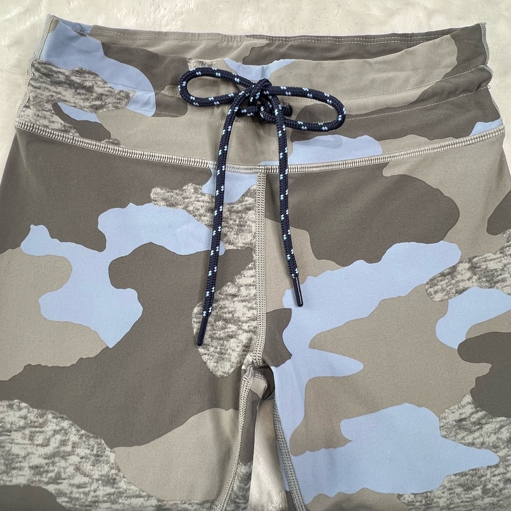 aerie Camo Leggings Drawstring Chill Play Move Gym Workout Gray Blue Medium M - Picture 4 of 15